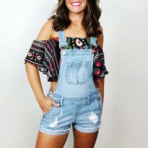 Overall shorts